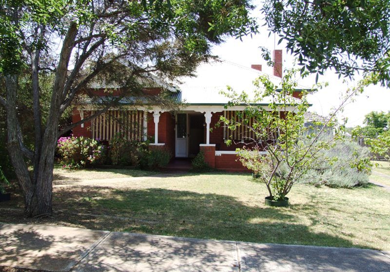 30 George Street, Bacchus Marsh - Thumbnail 2