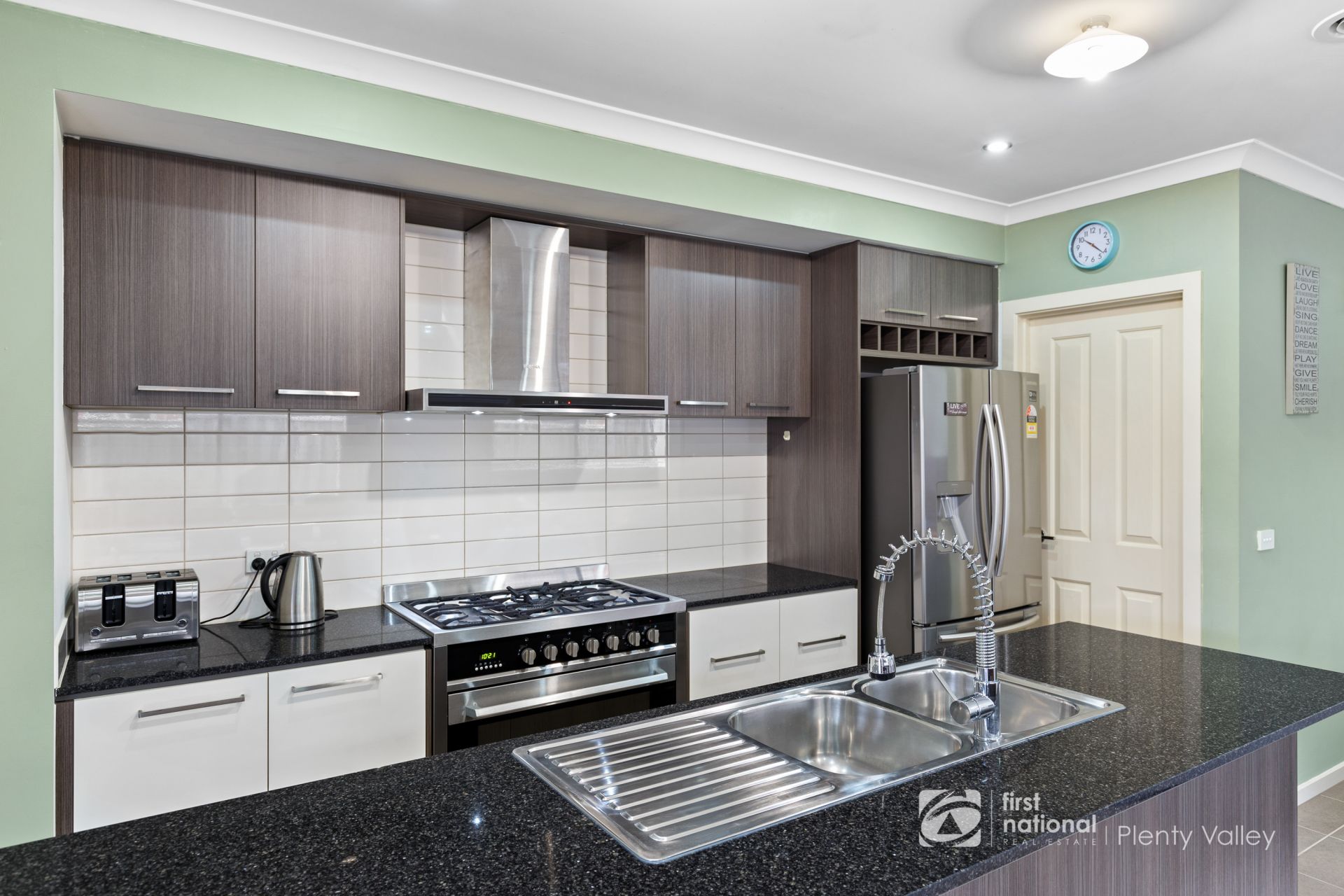 15 Balerno Way Mernda, Mernda - Thumbnail 8
