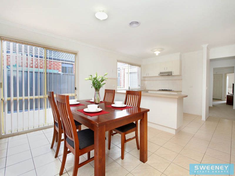 5 Klippel Way, Caroline Springs - Thumbnail 5