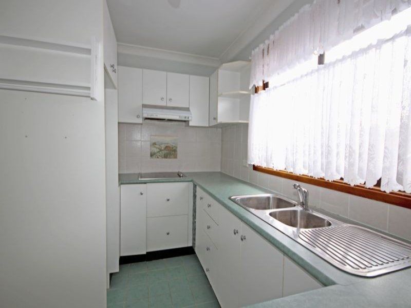 6 Loder Crescent, South Windsor - Thumbnail 7