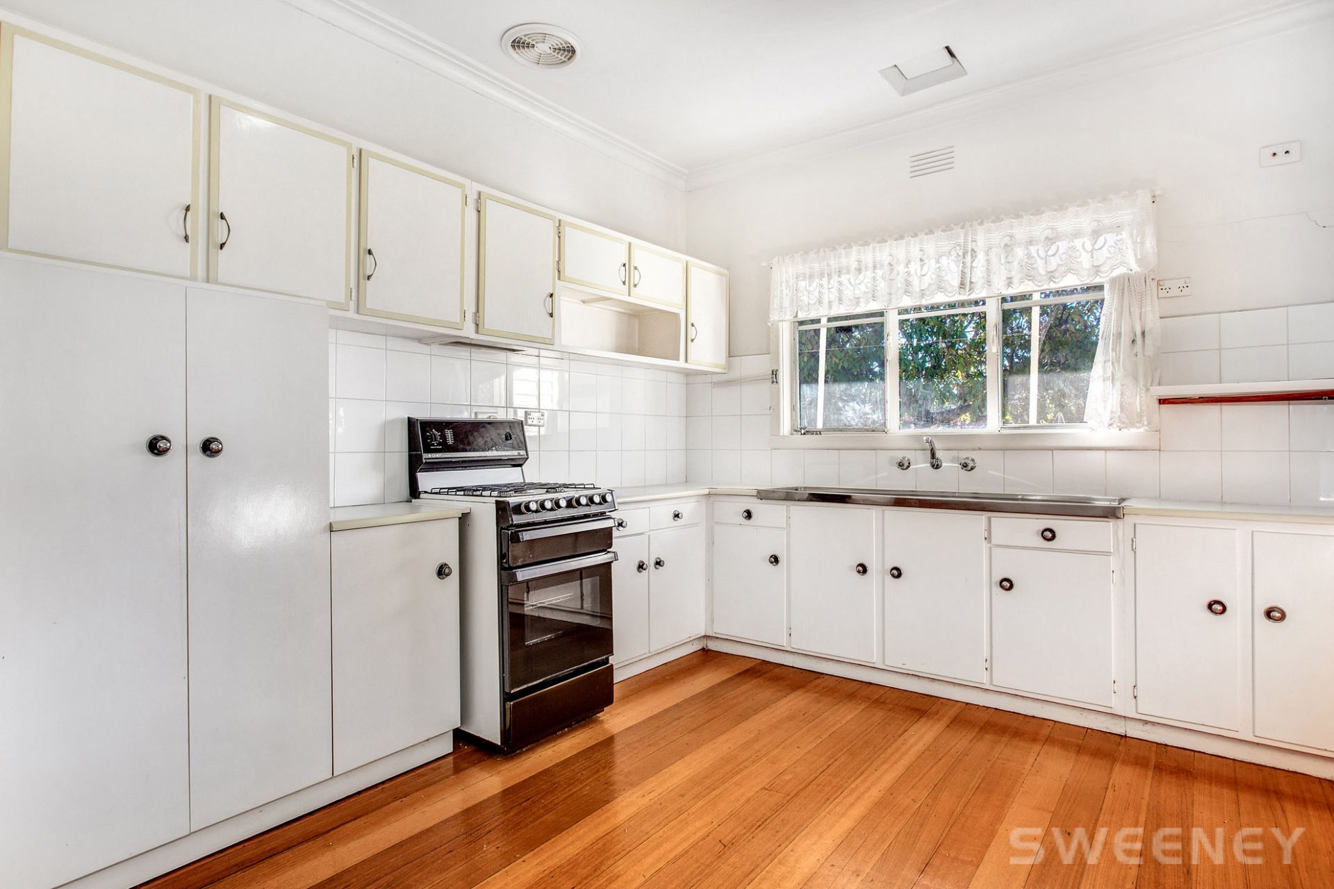 118 Chambers Road, Altona North - Thumbnail 5