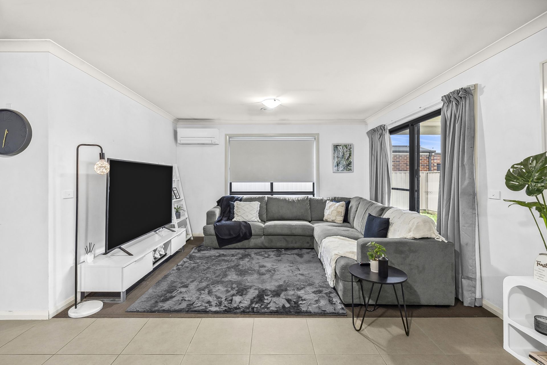 6 Neway Avenue, Delacombe, Delacombe - Thumbnail 6