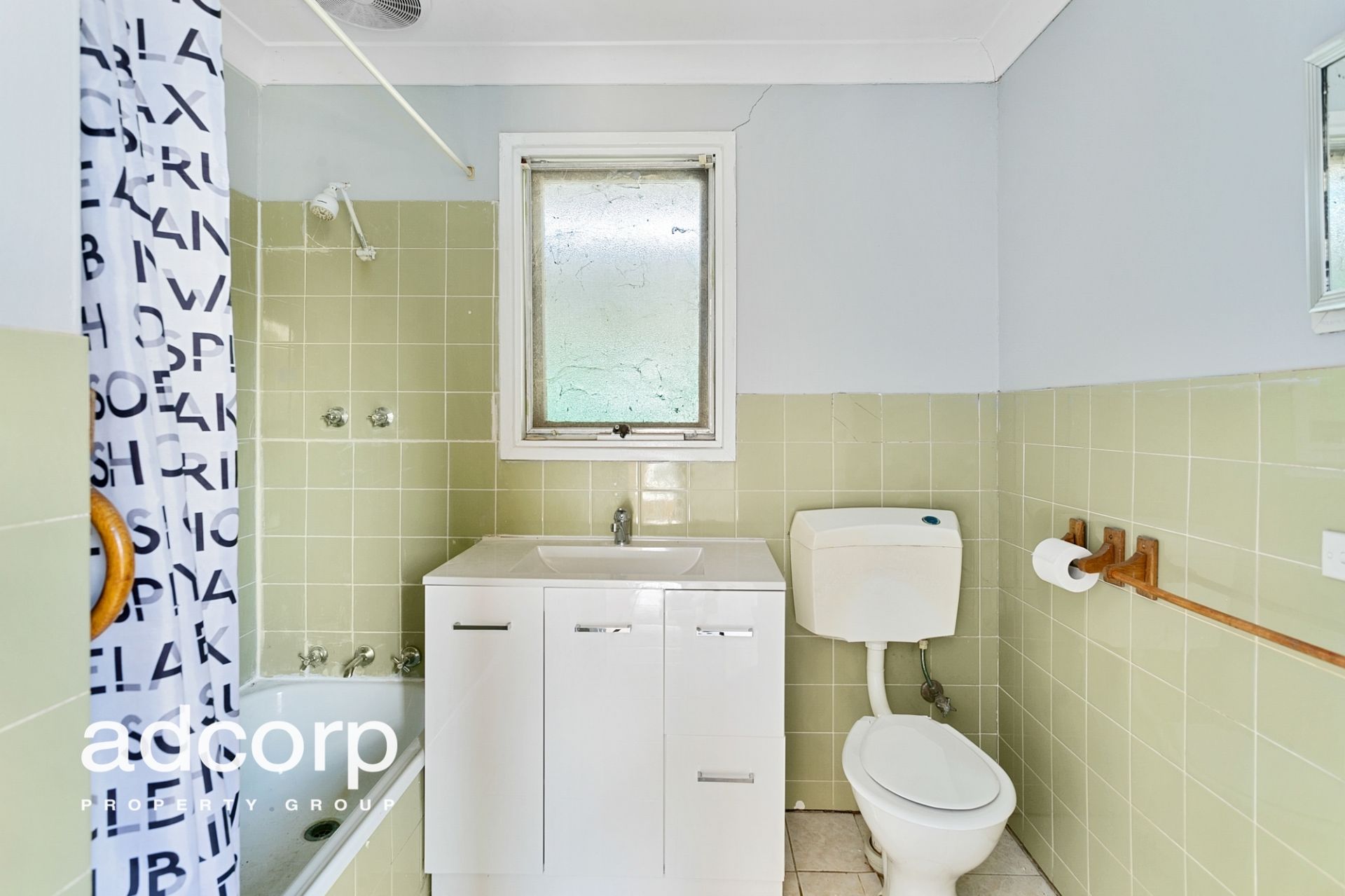 6 Dulkara Avenue Craigmore SA, Craigmore - Thumbnail 6