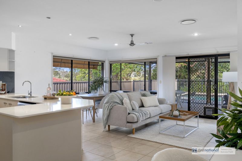 Real Estate For Sale 17 Daintree Close Banora Point , NSW