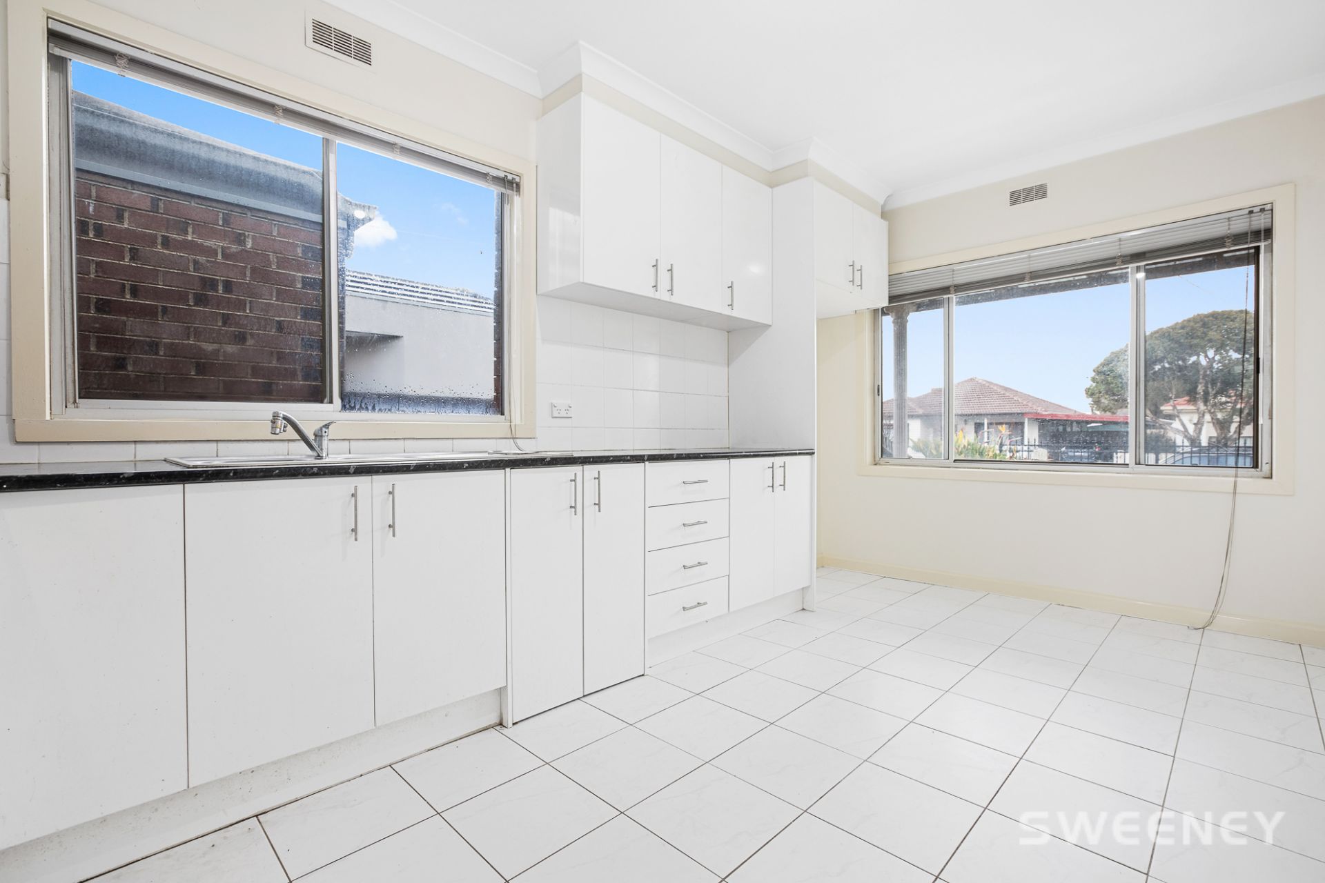 34 Macdonald Avenue, Altona North - Thumbnail 6