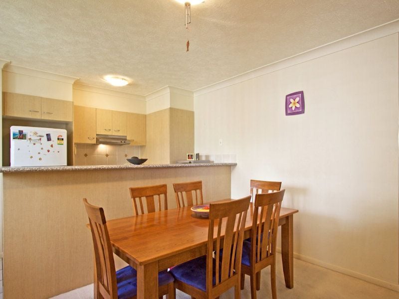 6/33 Dixon Street COOLANGATTA QLD, Coolangatta - Thumbnail 4