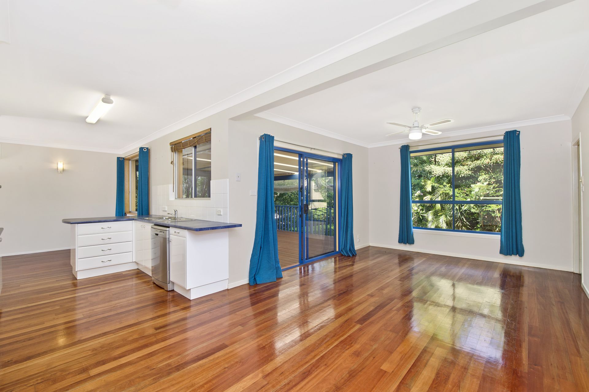 13 Moruya Drive Port Macquarie NSW, Port Macquarie - Thumbnail 3