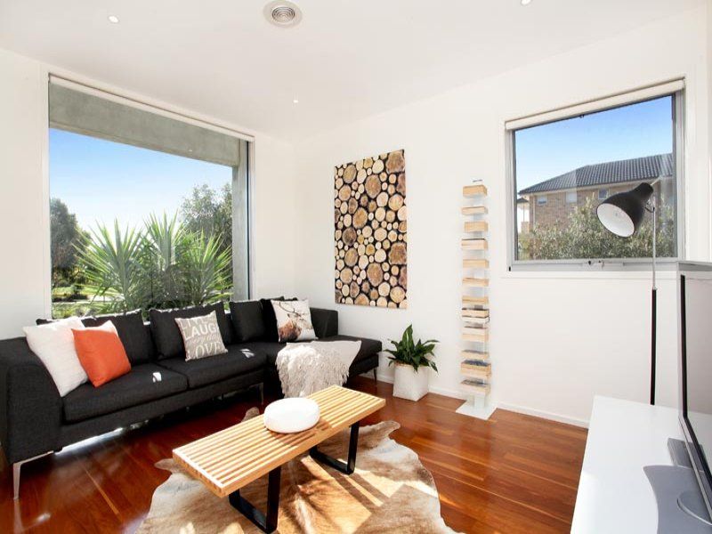25 Caesia Way, Caroline Springs - Thumbnail 6