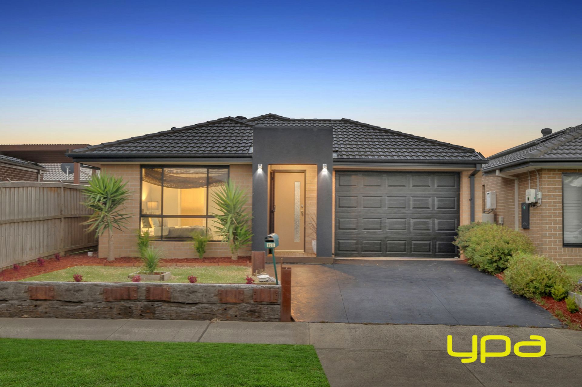 10 Boyd Lane, Officer YPA Estate Agents