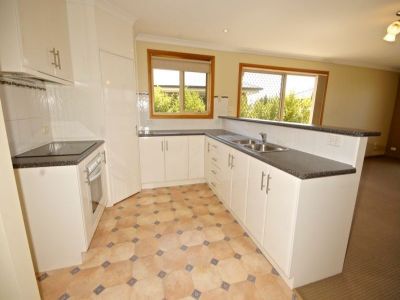 2/7-9 Poynton Close, Turners Beach, Turners Beach - Thumbnail 4