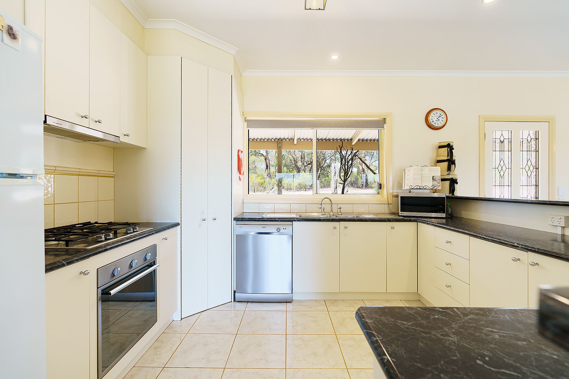 16 Ross Drive, Castlemaine - Thumbnail 7