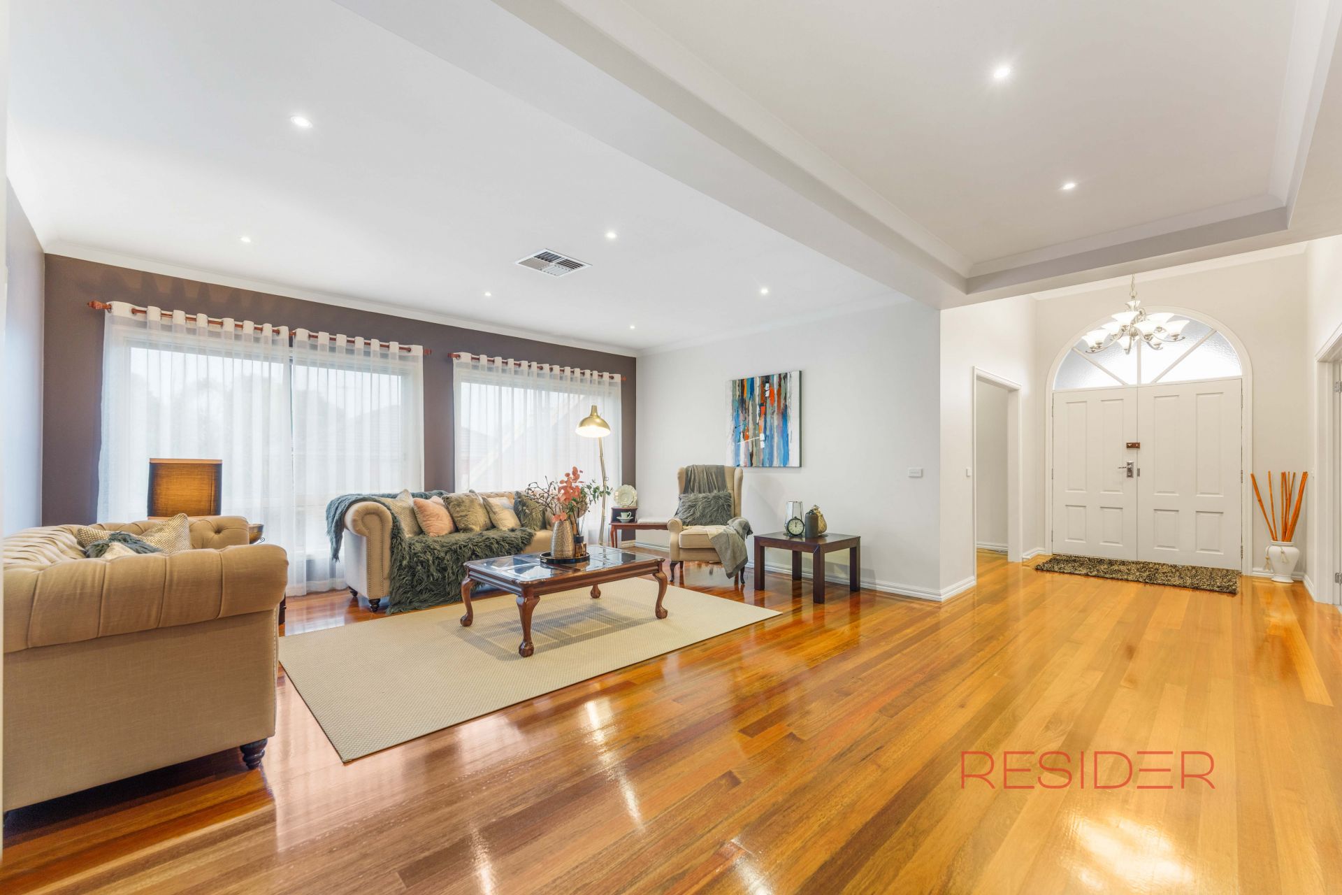 4 Lyons Rise South Morang, South Morang - Thumbnail 4