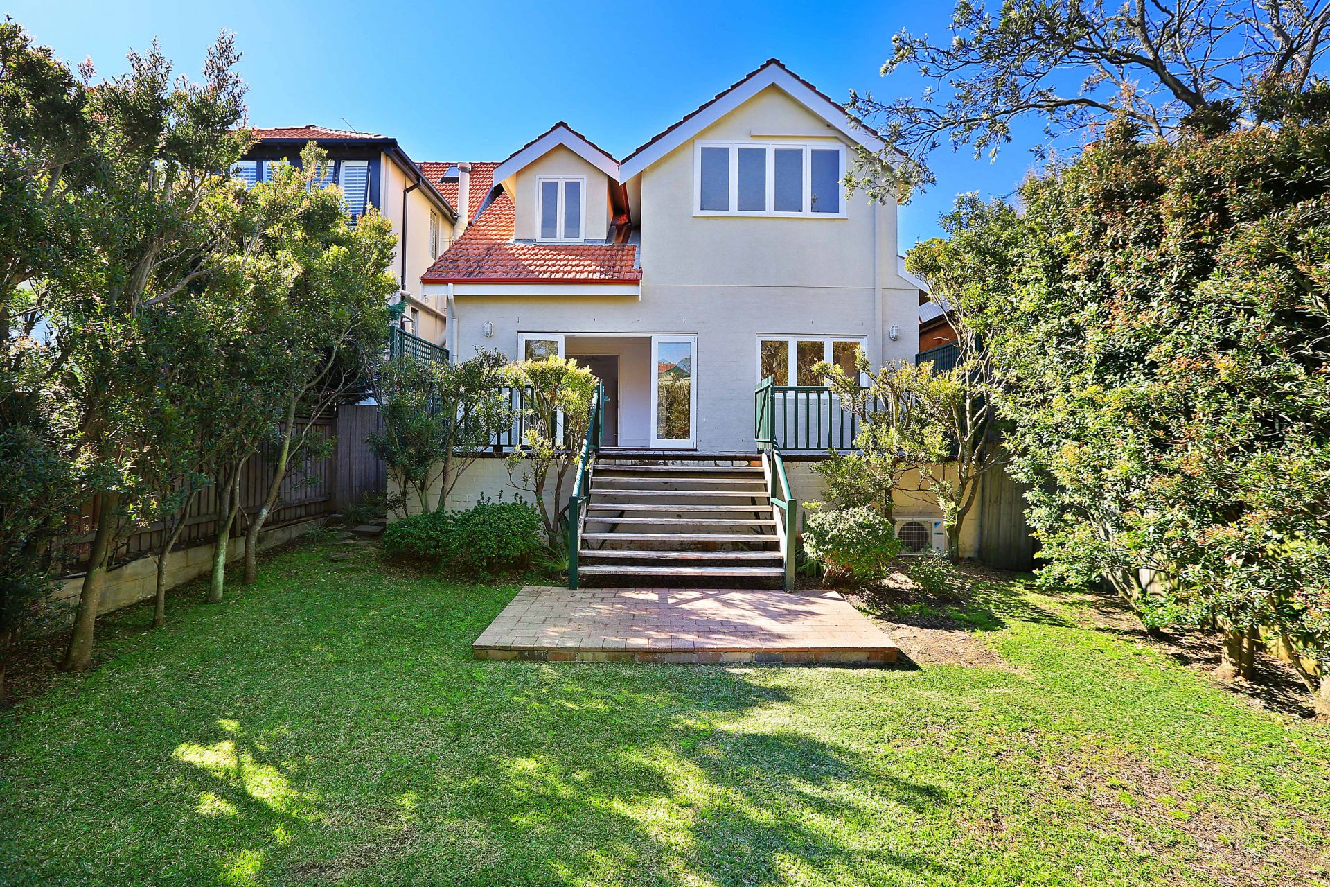 62 Spencer Road, Mosman P. Leahy Pty Ltd