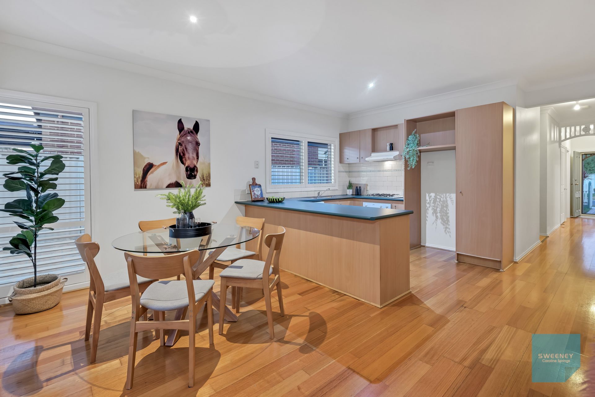 28 Cleland Way, Caroline Springs - Thumbnail 5