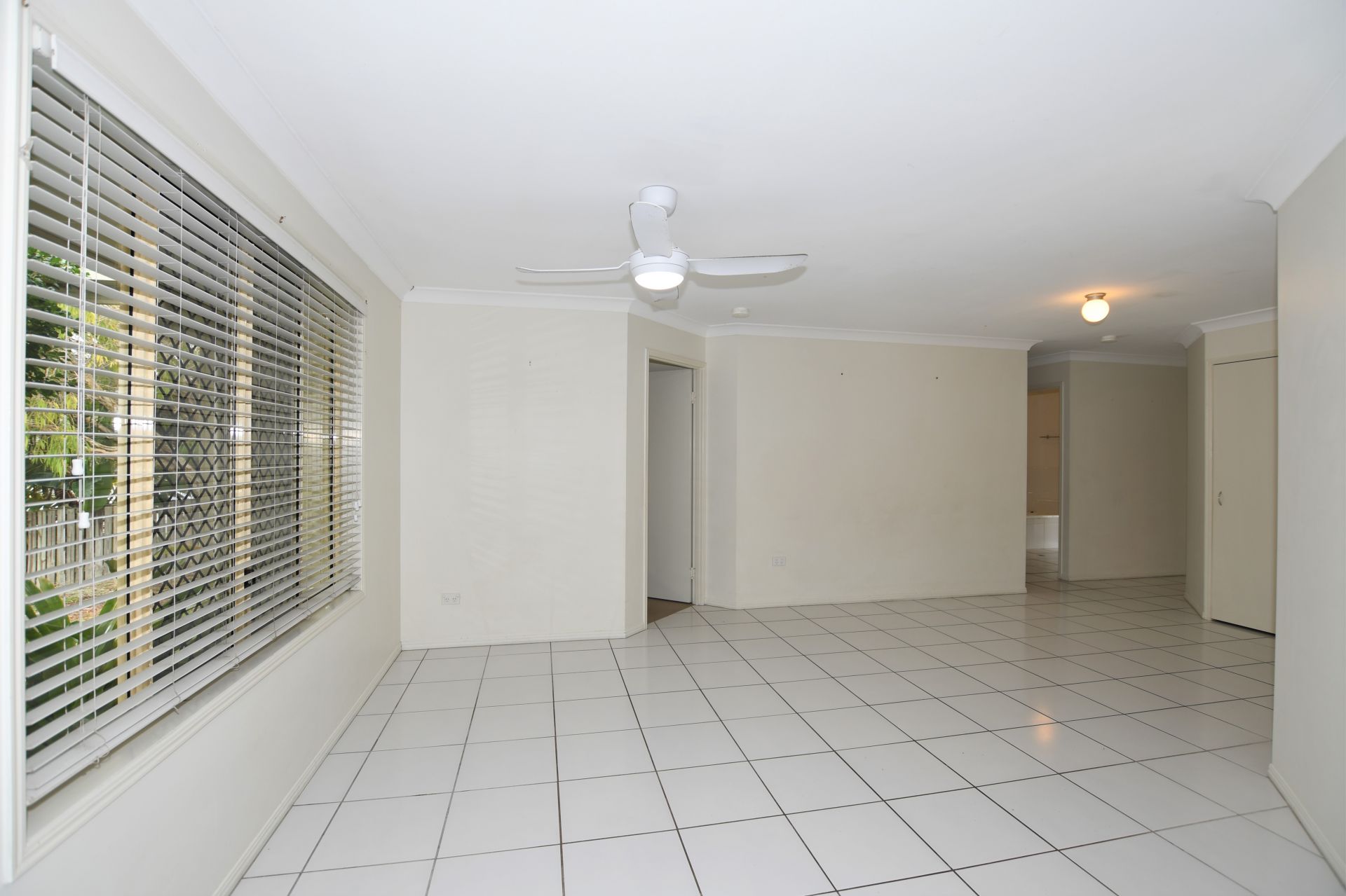 166 Moodies Road, BARGARA Four Walls Realty