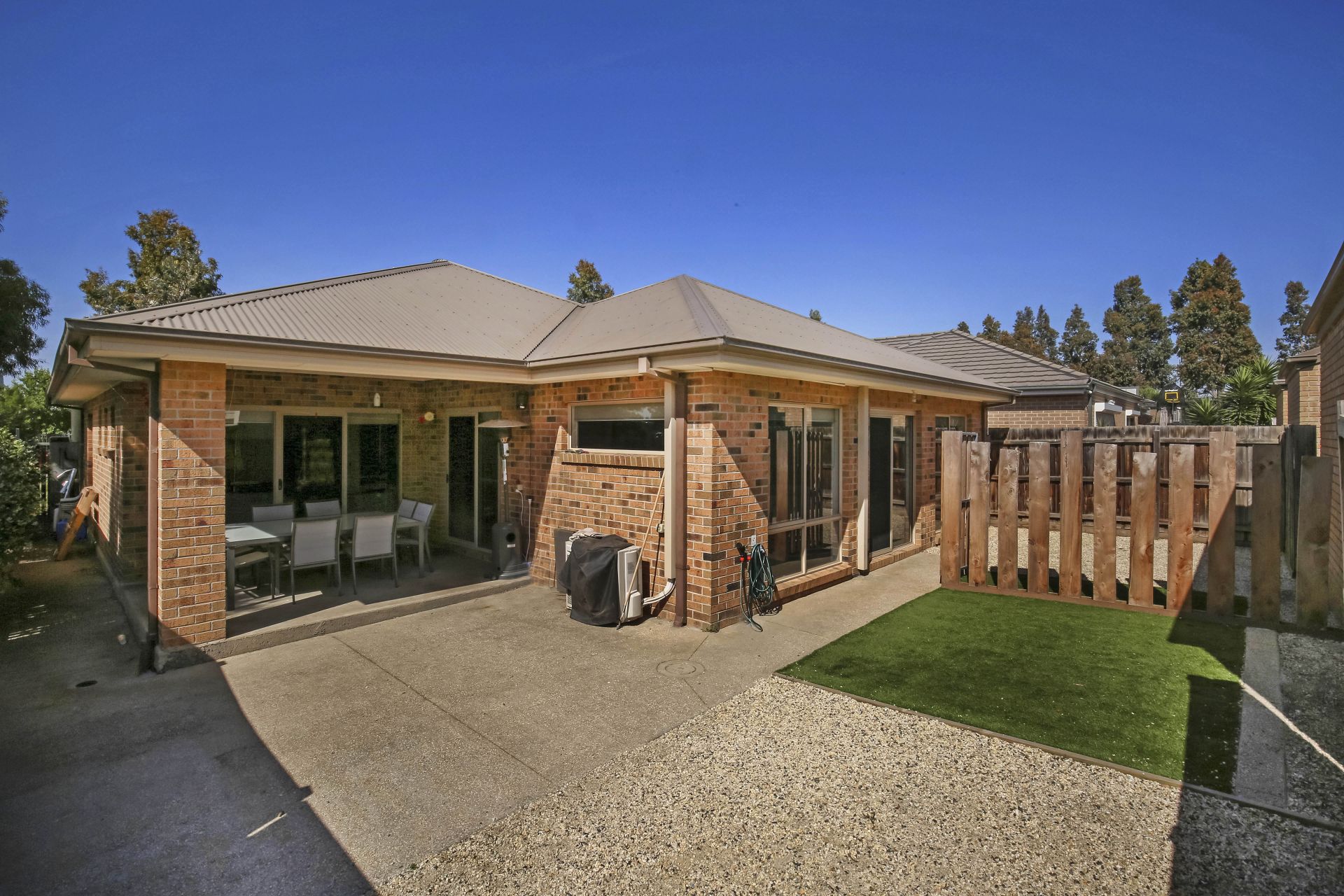PERFECT FAMILY HOME!