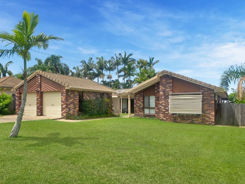 19 Lawrence Street Mooloolaba QLD