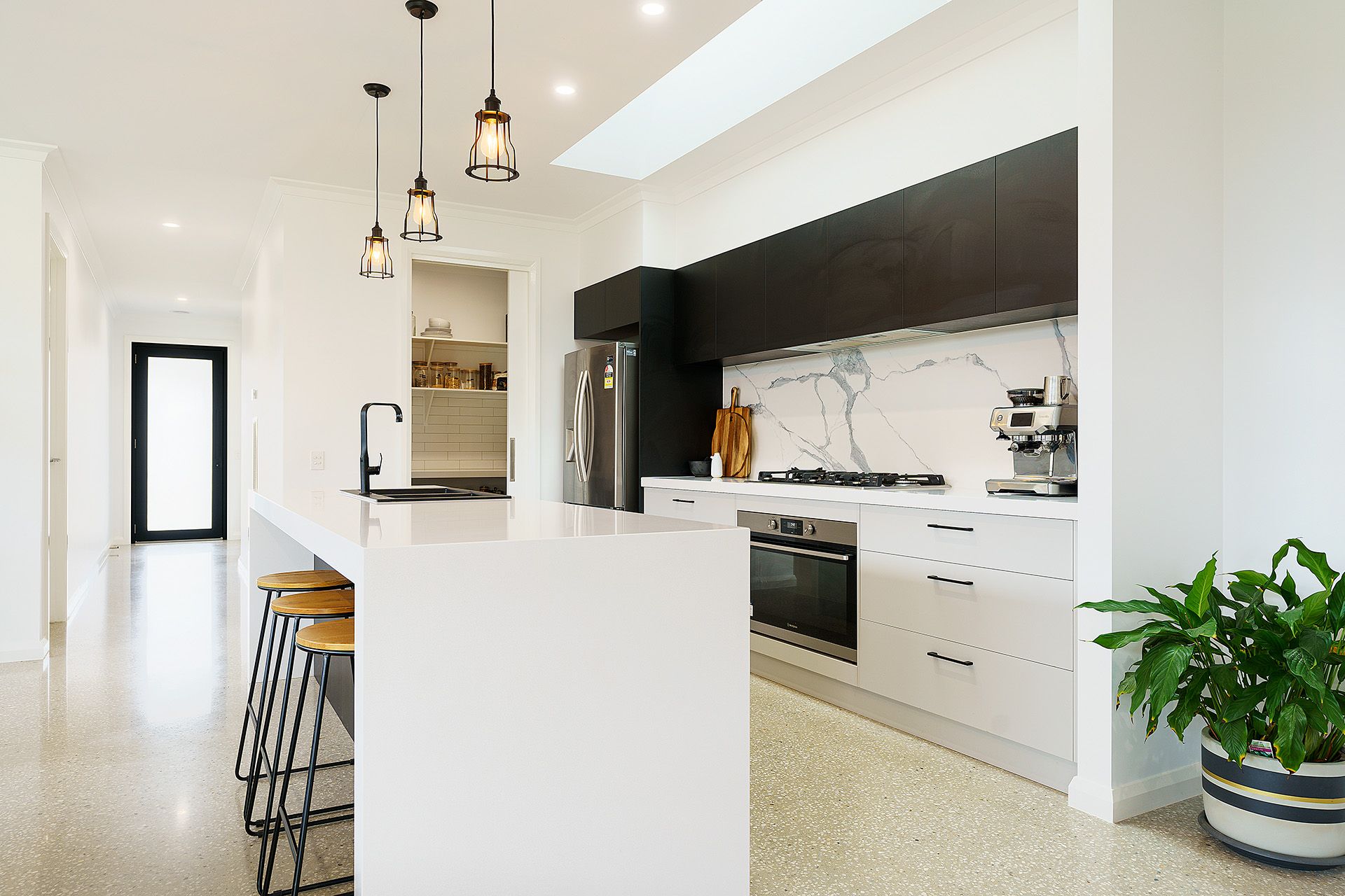 16 Grand View Drive, McKenzie Hill - Thumbnail 7