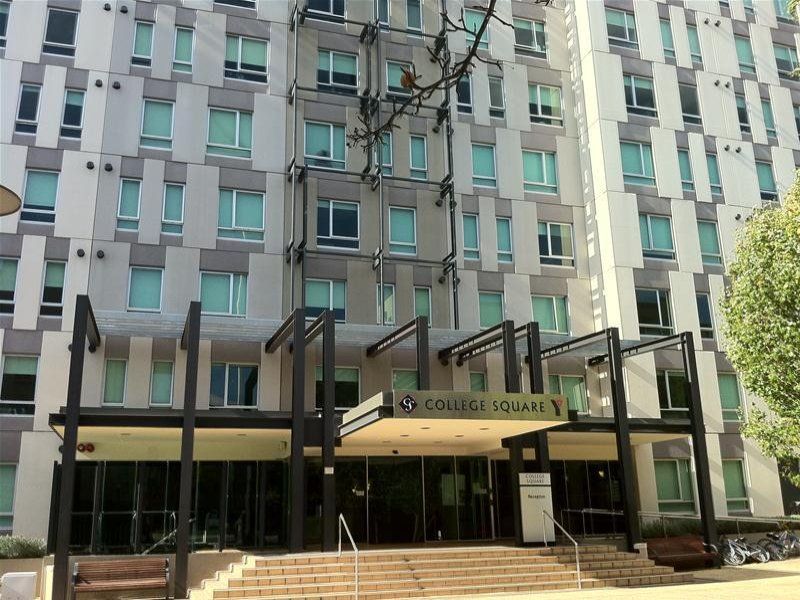 2 Bedroom Apartment in College Square