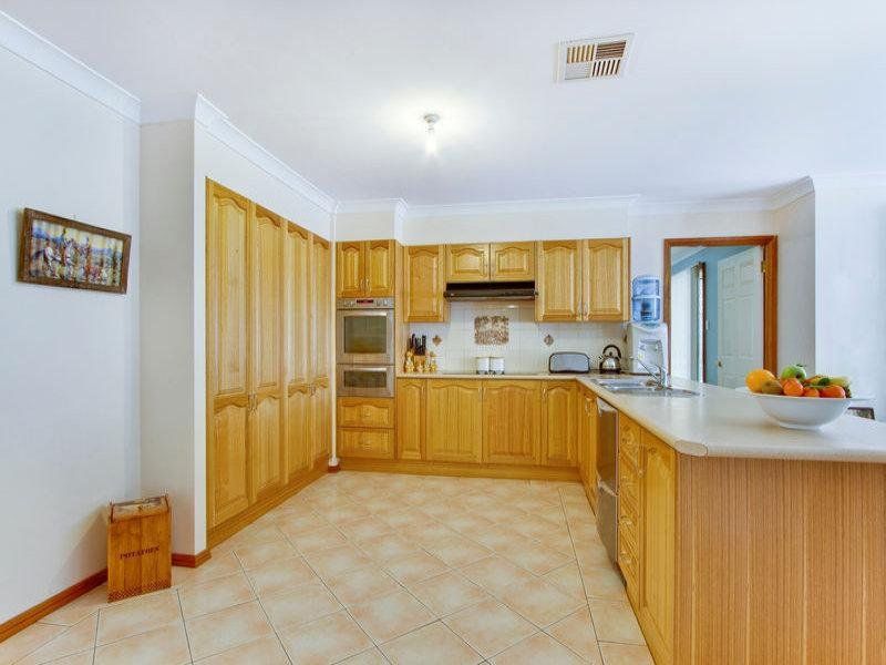 80 Cherrybrook Chase, Londonderry - Thumbnail 3