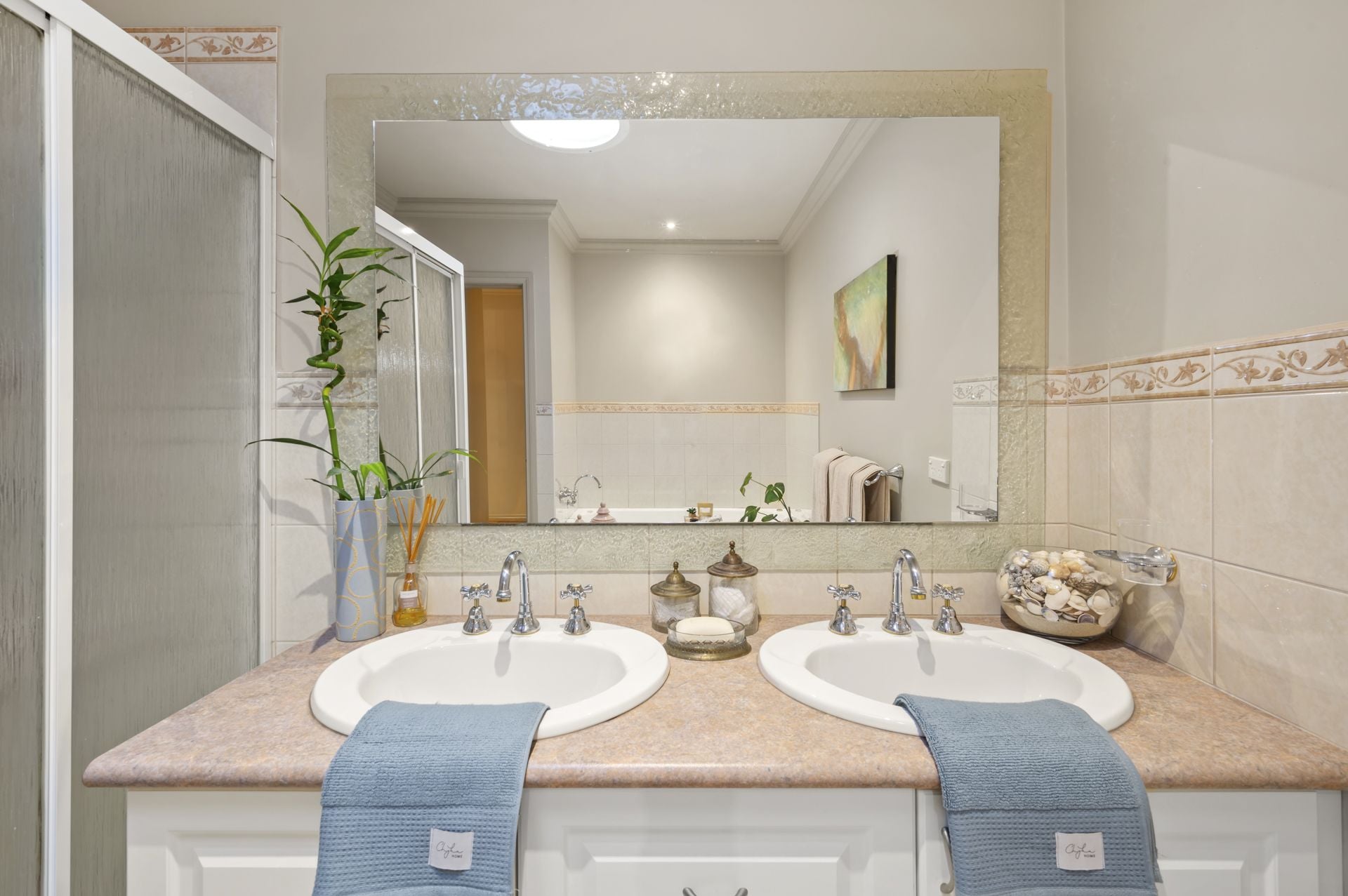 AFFORDABLE  LUXURY - LAND APPROX 876M2