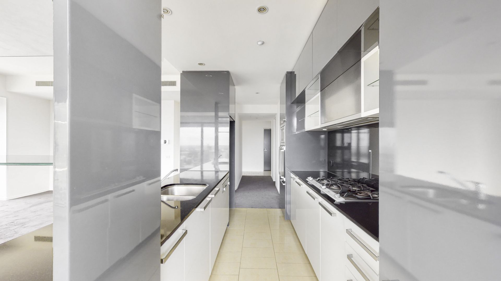 4811/7 Riverside Quay, Southbank - Thumbnail 6