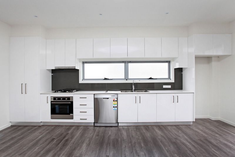 13/13 Greville Street, Caroline Springs - Thumbnail 3