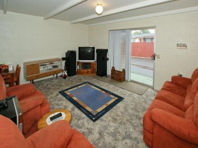 2/45 Steele Street, DEVONPORT, Devonport - Thumbnail 4