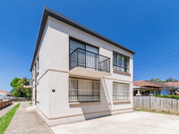 2/67 Duke Street, Campsie