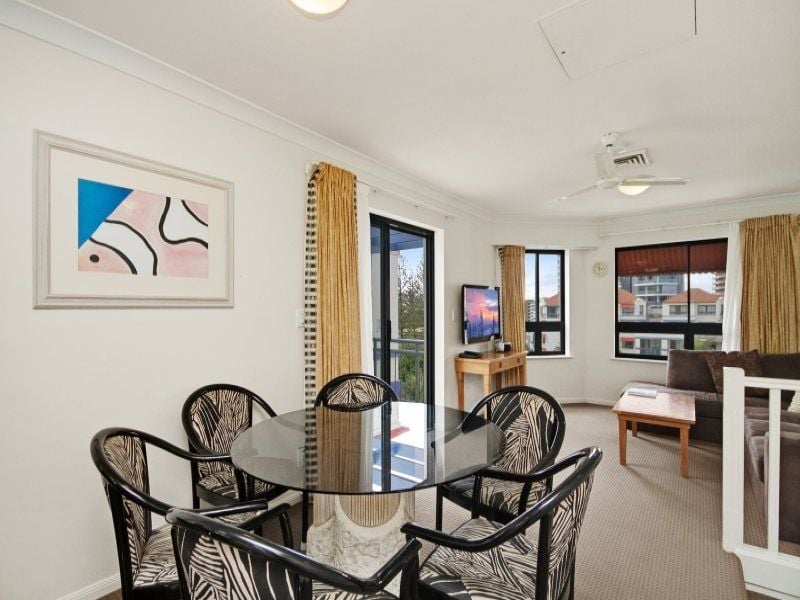 411/99 Griffith Street 'Calypso Plaza' COOLANGATTA QLD, 'Calypso Plaza' Coolangatta - Thumbnail 3