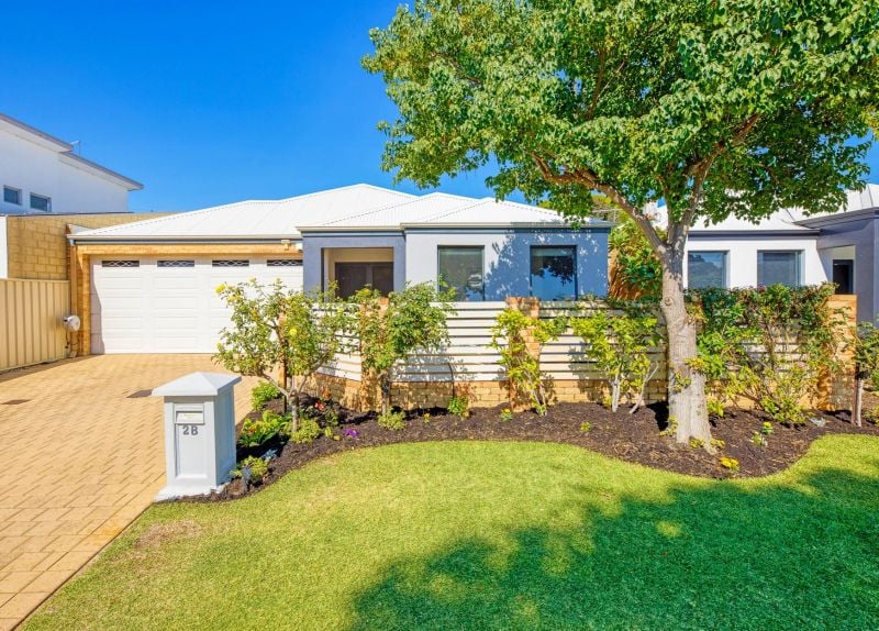 2B Brown Way Karrinyup WA, Karrinyup - Thumbnail 3