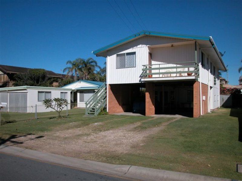 36-38 Jefferson Lane PALM BEACH QLD, Palm Beach - Thumbnail 3