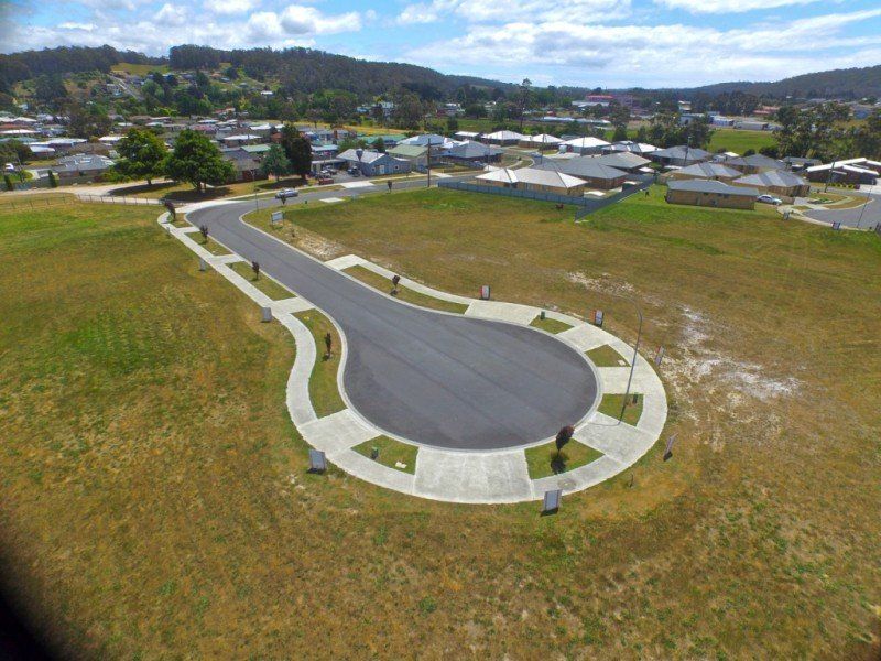 22 The Avenue, Latrobe, Latrobe - Thumbnail 6