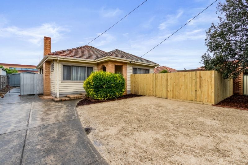 3 Cleeland Street, Reservoir