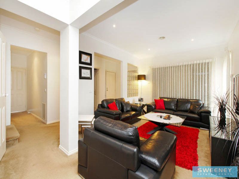 65 Jade Way, Hillside - Thumbnail 4