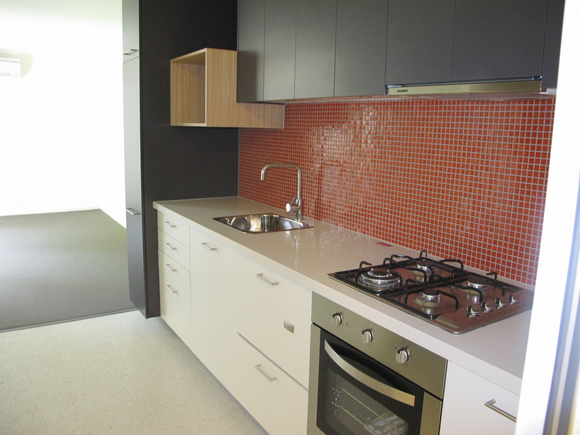G08/60 Wellington Street, St Kilda - Thumbnail 4