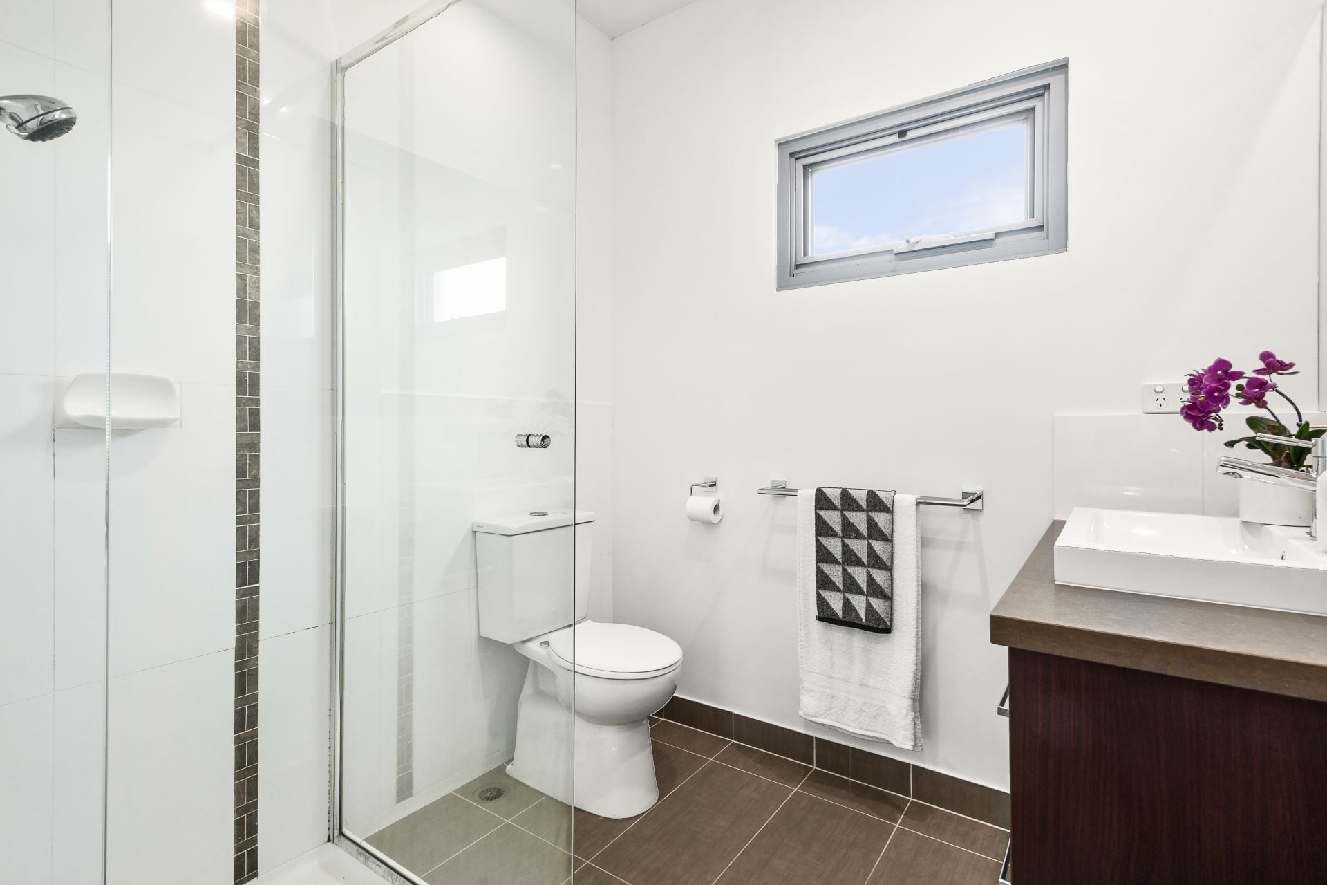 Modern Elegance at a Coveted Location