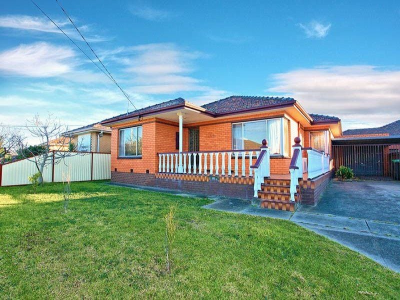 8 Falcon Street, Thomastown