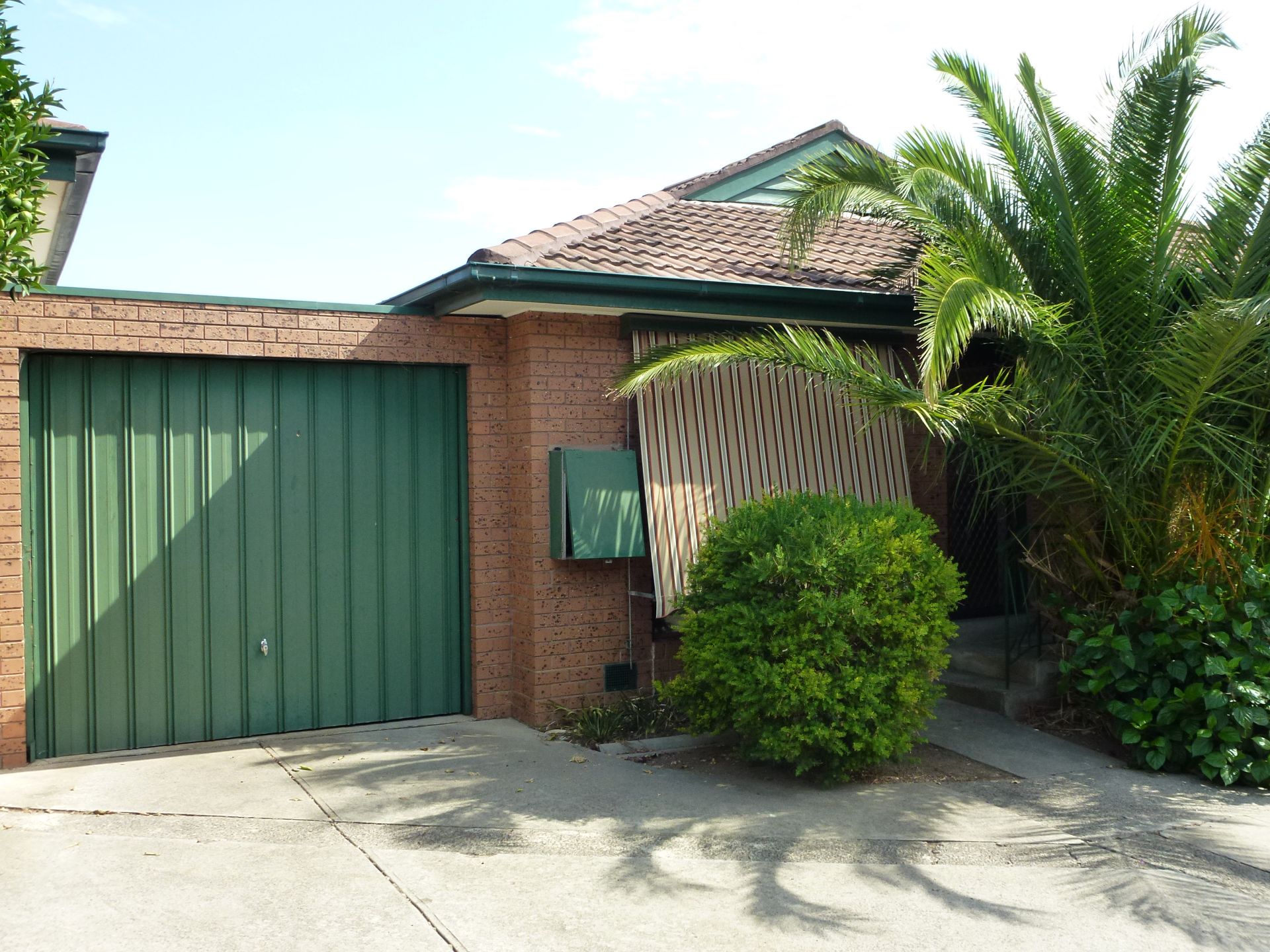 Neat and Tidy Two Bedroom In Quite Location !!!