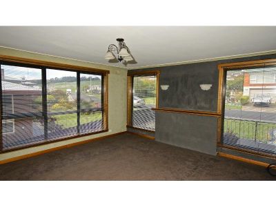 3
 
 
 
  
 
 
 1
 
 
 
  
 
 
 3
 
 
 
 
 
 
 
 19 Hamilton Street, ULVERSTONE TAS 7315, Ulverstone - Thumbnail 7