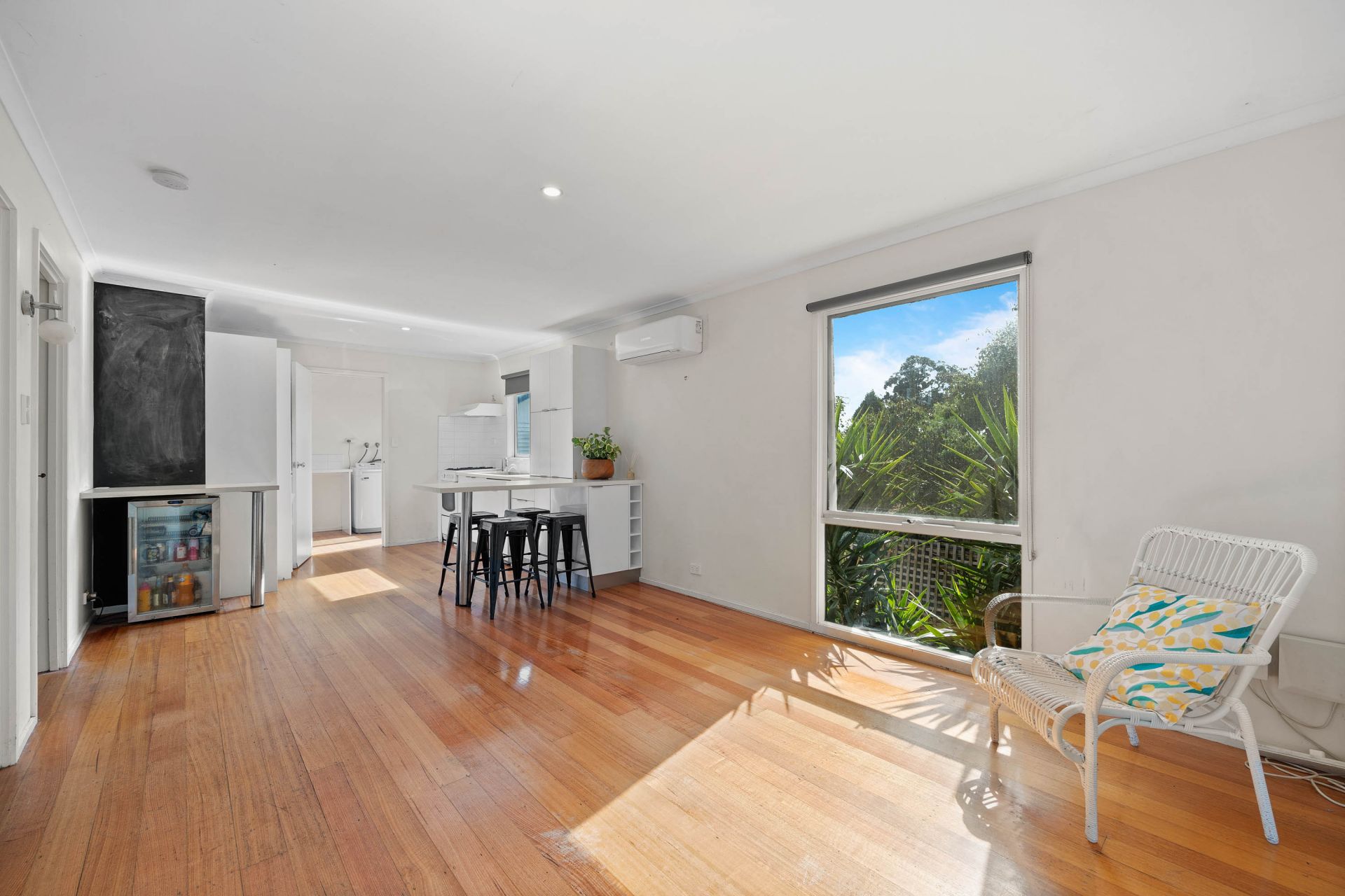 10 Tregurtha Street Golden Point VIC, Golden Point - Thumbnail 4