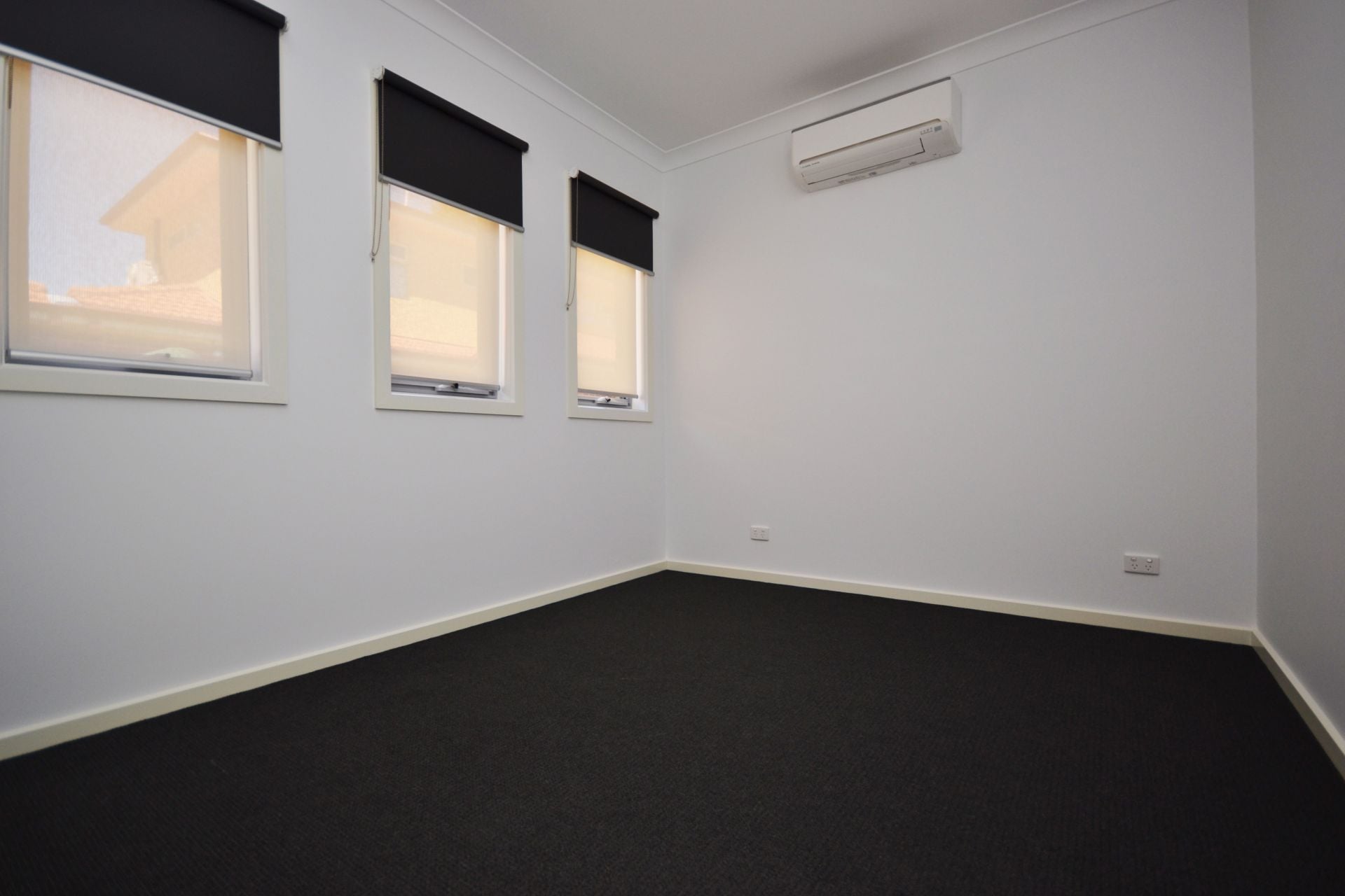 ELEGANCE IN RESERVOIR