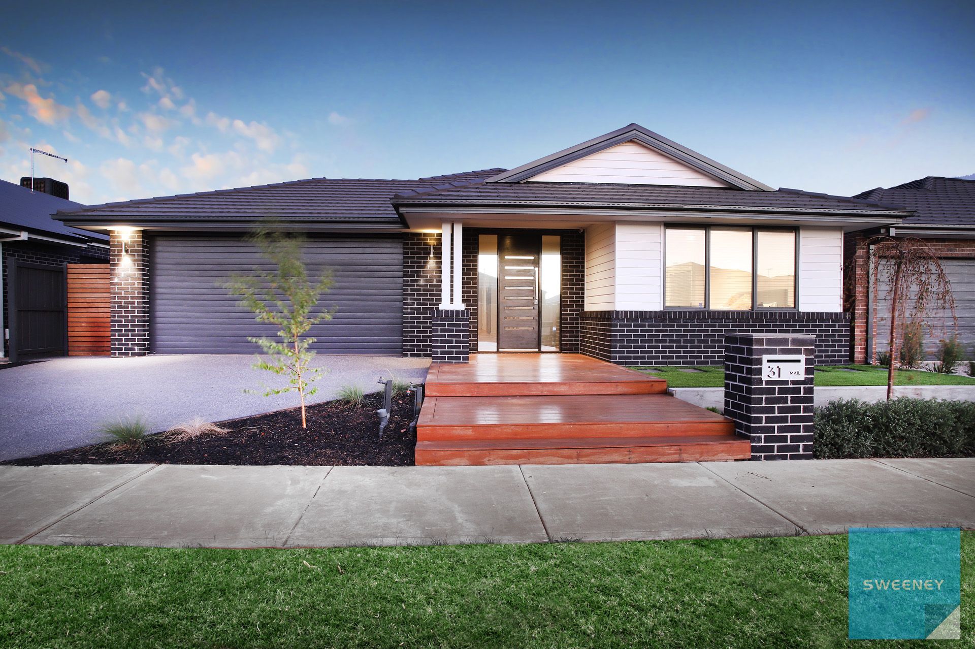 31 Somerset Road, Thornhill Park - Thumbnail 2