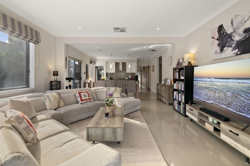 11 Connors Road, Mernda