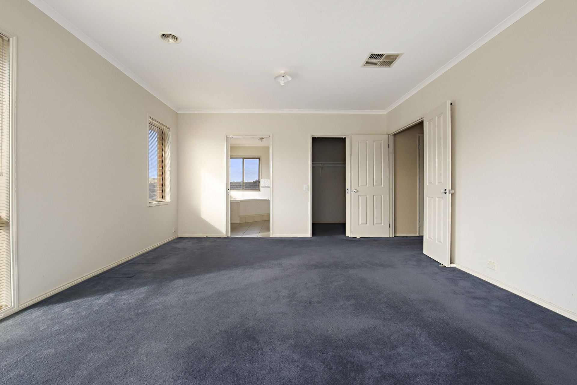 THE PERFECT NEST ON NESTING COURT