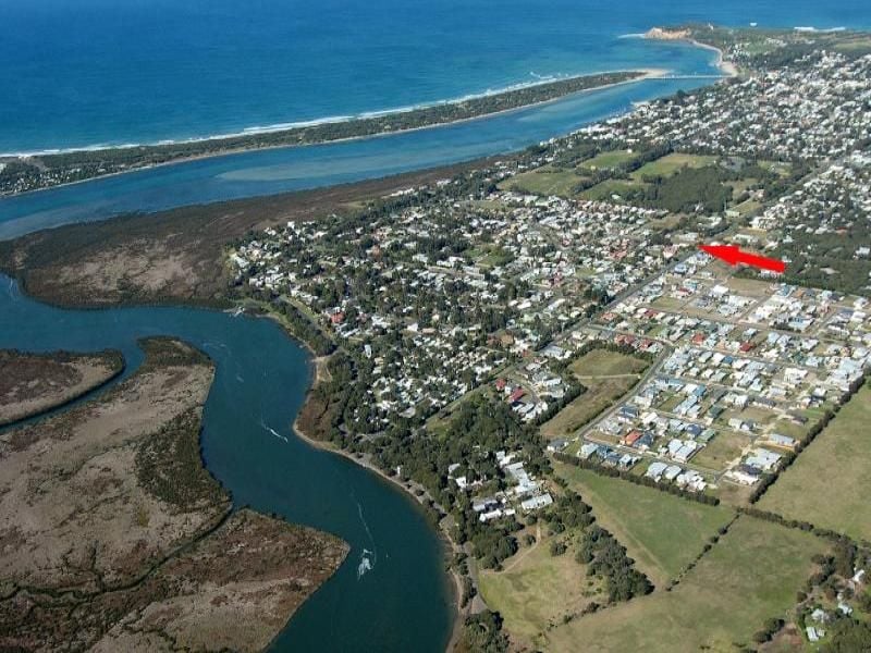 2/46 Sheepwash Road BARWON HEADS VIC, Barwon Heads - Thumbnail 2