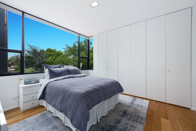 3/45 Spenser Street, St Kilda - Thumbnail 7