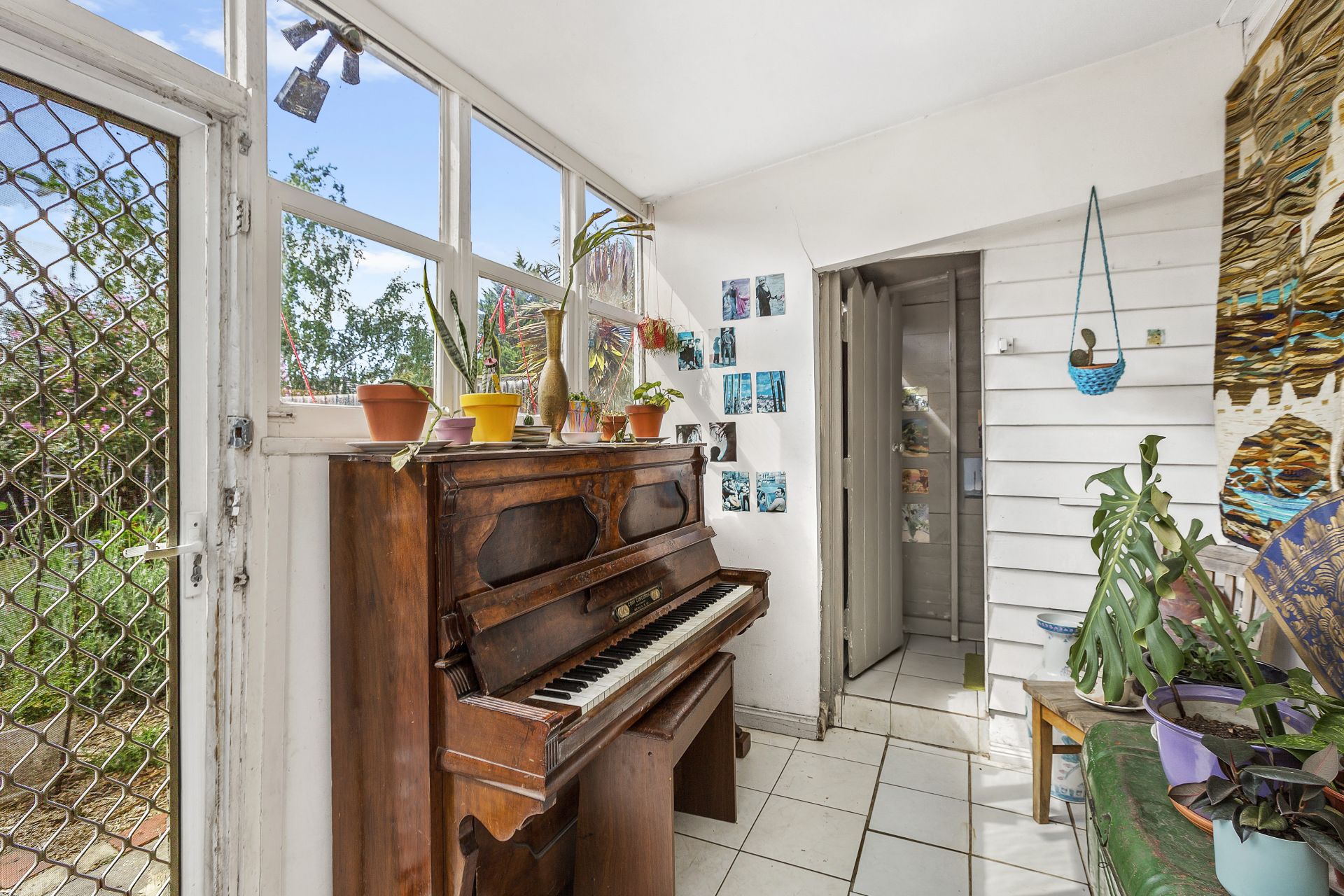 1 Summerhill Road, Footscray - Thumbnail 8