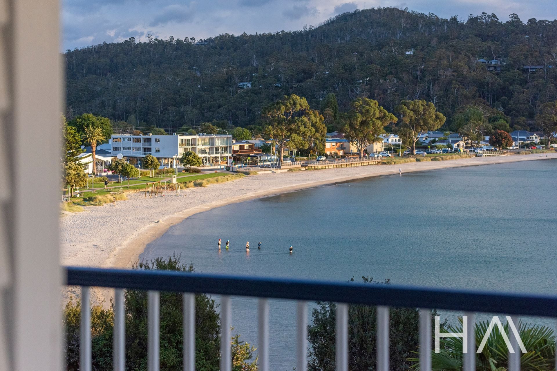 43 Osborne Esplanade Kingston Beach, Kingston Beach - Thumbnail 3