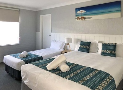 MOTEL LEASEHOLD FOR SALE - BUSY NORTH COAST CITY - RIVERFRONT LOCATION